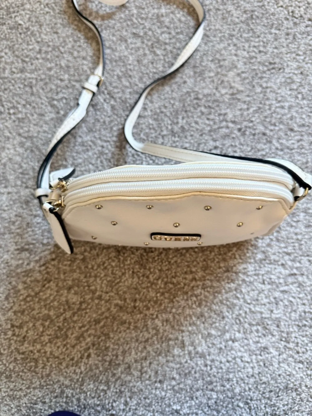 Guess White Dome Crossbody with Gold Studs Double Zipper compartment - Picture 6 of 13